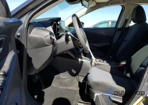 2016 Scion Ia from USA, damaged, VIN 3MYDLBZV5GY101135